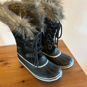 Sorrel Women’s Boots-Suede and Faux Fur
